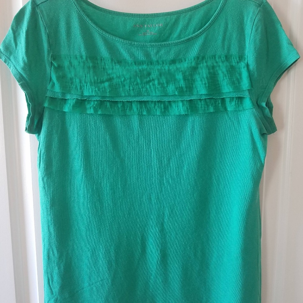 Ann Taylor Green Short Sleeve Blouse